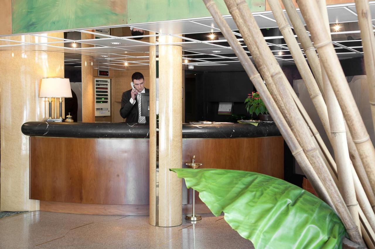 City Hotel Варезе Экстерьер фото